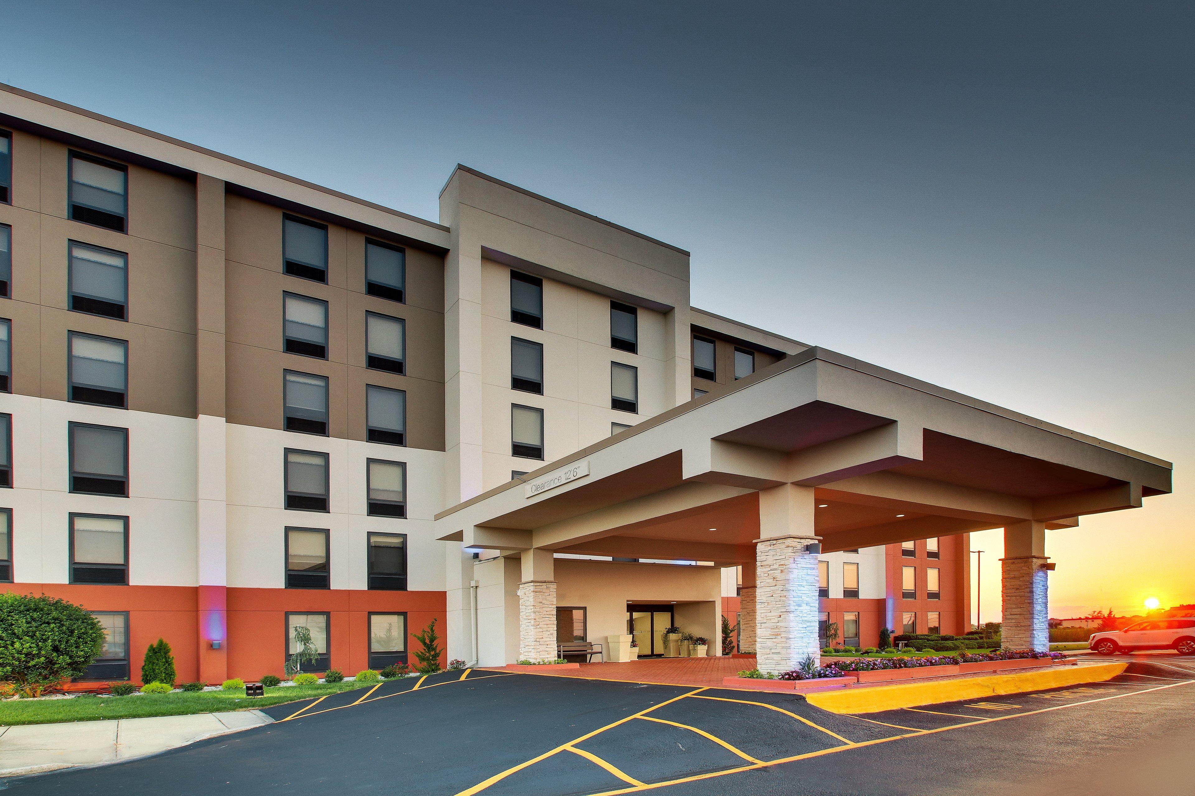 Express Atlantic W Pleasantville By Ihg 3*
